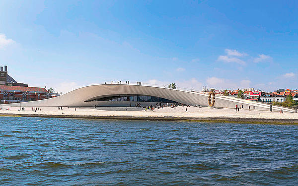 frs portugal daycruise sight at the MAAT museum of art, architecture and technology